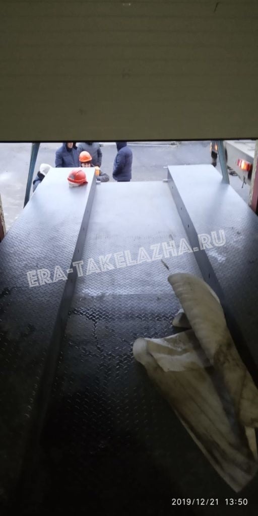 Работы по подаче и спуску подъемника